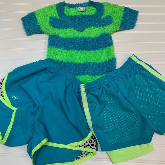 Justice Other - Kids shorts and sweater